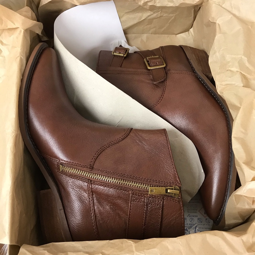 Lucky Brand Caelyn Leather Western ankle bootie - Picture 9 of 10
